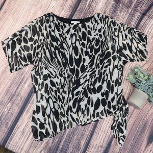 Dana Buchman Medium Blouse Tan Black Animal Print S Dolman Sleeve Tie At Side